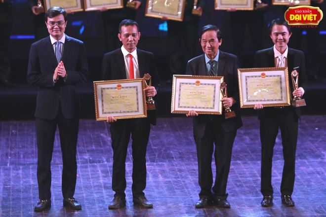 Tảo xoắn Đại Việt liên tục được vinh danh ở những giải thưởng lớn