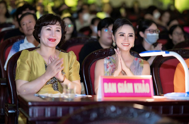 NSND Minh Hòa và Nữ hoàng Hoa hồng Bùi Thanh Hương làm giám khảo “Người đẹp Hoa Lư”