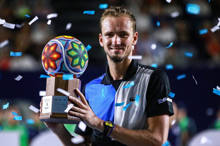 Medvedev đăng quang ở giải Los Cabos Open