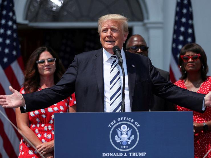 Thế giới - Vì sao FBI "dám" đột kích, mở két sắt nhà riêng ông Trump?