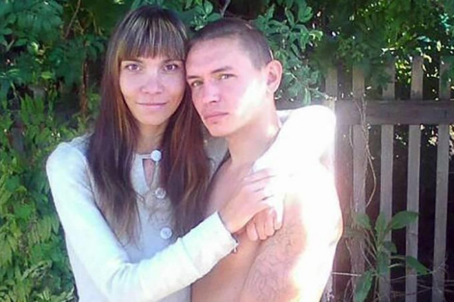 Oksana Poludentseva và Stepan Dolgikh lúc còn mặn nồng.