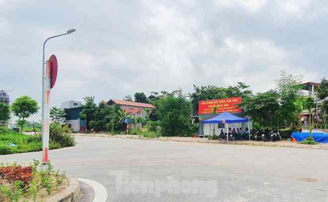 Thị trường vào kỳ trầm lắng, môi giới nhà đất không buồn mở cửa văn phòng - 2