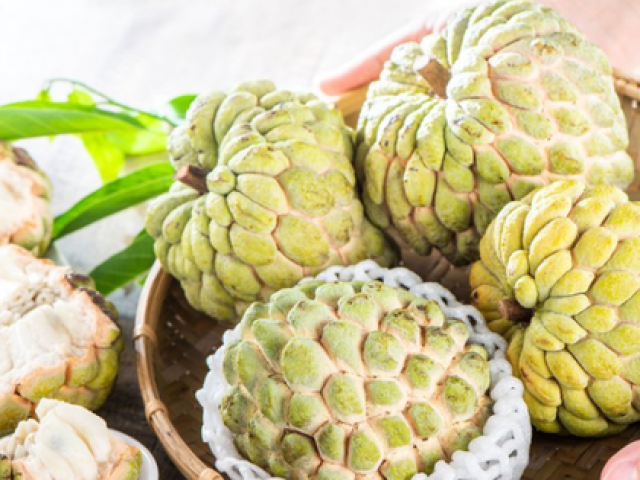 Ẩm thực - Những lưu ý không nên bỏ qua khi ăn quả na