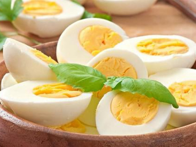 Ẩm thực - Vô tư ăn trứng mà không biết những "đại kỵ" này có thể khiến bạn ngộ độc, kết sỏi trong phổi