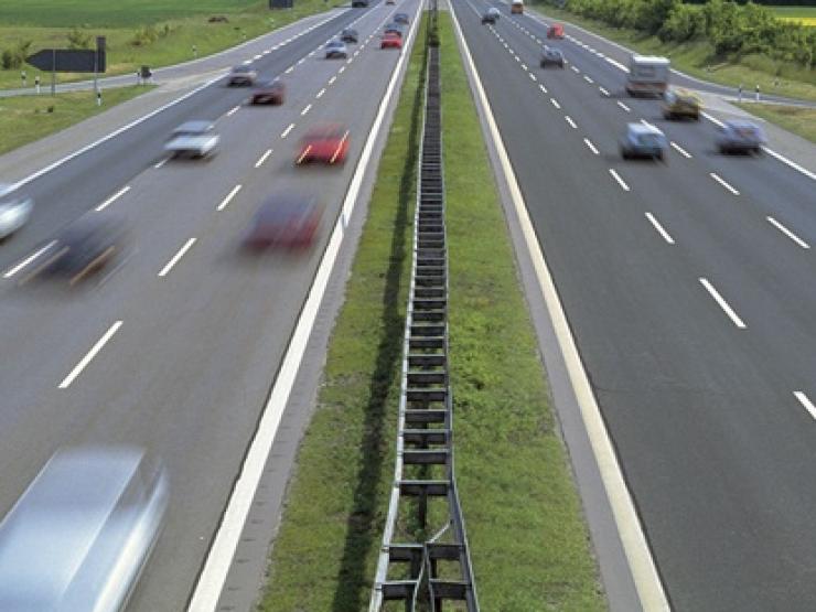 Kinh doanh - Tuyến cao tốc "khủng", lái xe không tốn tiền vì... không trạm thu phí