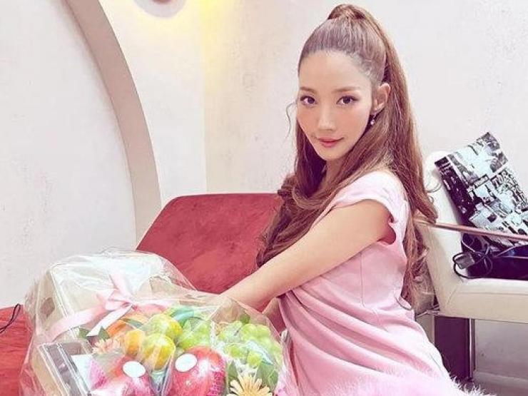 Làm đẹp - Không nhận ra "siêu phẩm thẩm mỹ Hàn Quốc" bởi gương mặt biến dạng