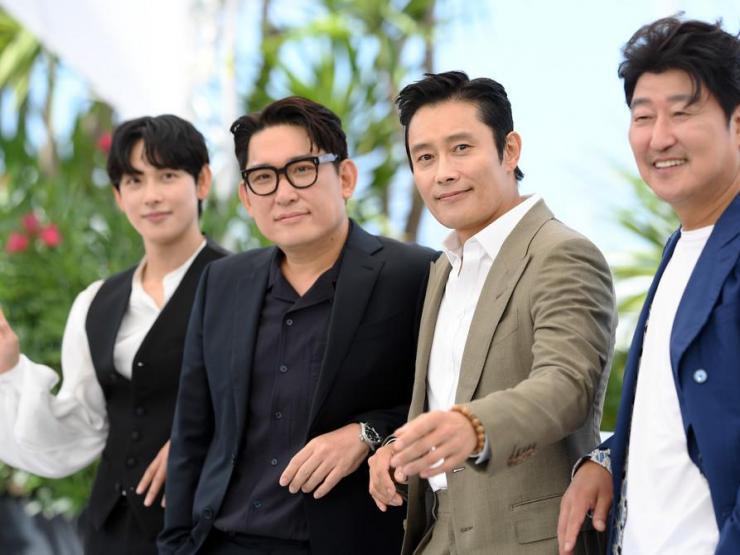 Phim - Đạo diễn hái ra tiền phải "van xin và cầu nguyện" sao hạng A