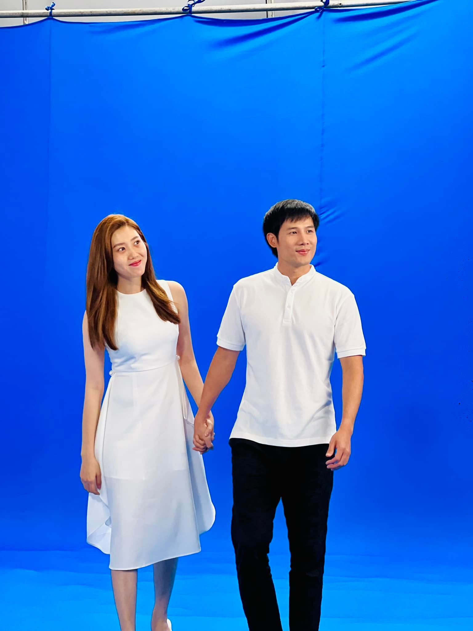 Thúy Ngân xuất hiện với gương mặt gây chú ý, nhan sắc khác lạ do đâu? - 3