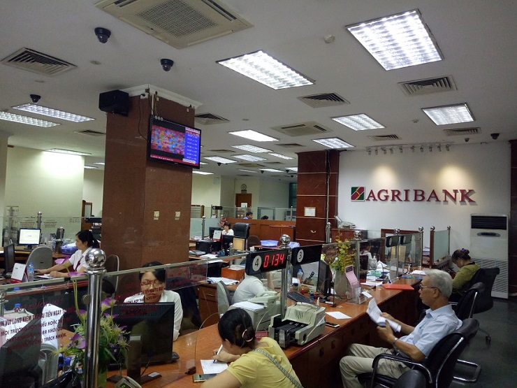 Ngân hàng Agribank đang rao bán hai nhà đất tại phố cổ Hà Nội với mức giá hơn 600 triệu đồng/mét vuông