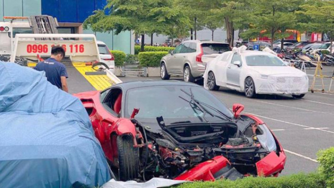 Anh H. cho biết không chấp nhận sử dụng xe tai nạn và yêu cầu bồi thường bằng chiếc xe mới có giá trị tương đương