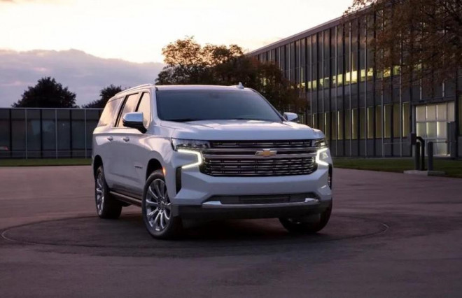 Chevrolet Suburban là chiếc xe đứng thứ ba trong danh sách những chiếc SUV có tuổi thọ cao nhất này. Ảnh: Motorbiscuit.