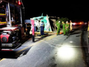 Tin tức trong ngày - Vụ tai nạn thảm khốc ở Huế: Ô tô chở người ở thùng chở hàng là sai quy định