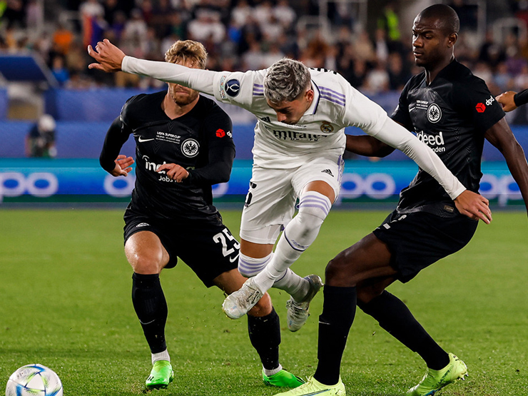 Video bóng đá Real Madrid - Frankfurt: Áp đảo hoàn toàn, Benzema rực sáng (Siêu cúp châu Âu)