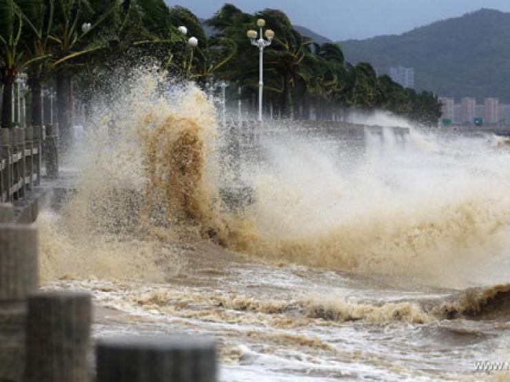 Tin tức trong ngày - Thông tin mới nhất về vị trí và cường độ của bão số 2 Mulan