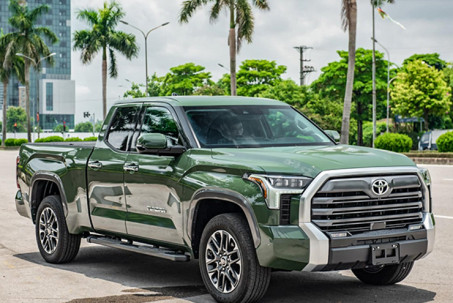 Toyota Tundra thế hệ mới đầu tiên tại Việt Nam chào bán gần 5 tỷ đồng