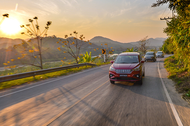 Giá xe Suzuki Ertiga lăn bánh tháng 8/2022, tặng phiếu nhiên liệu 300L - 10