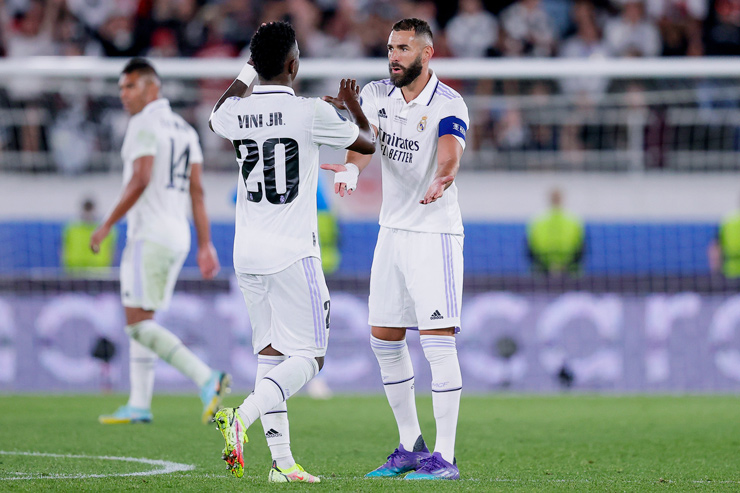 Benzema - Vinicius, cặp bài trùng mới của Real Madrid