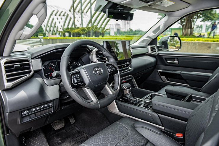 Toyota Tundra thế hệ mới đầu tiên tại Việt Nam chào bán gần 5 tỷ đồng - 9