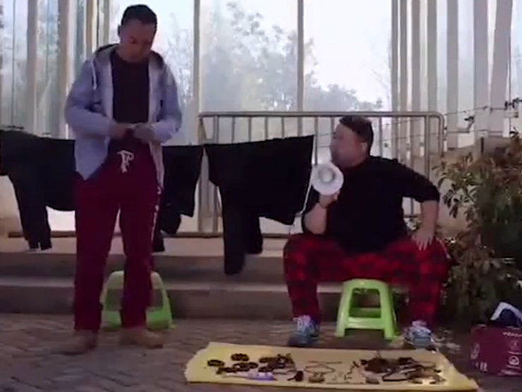 Clip hài hước - Bán hàng đồng giá và cái kết không lường trước được!