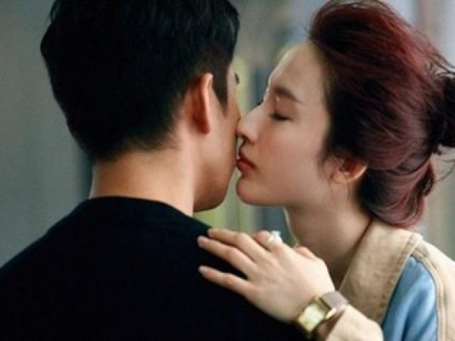 Bạn trẻ - Cuộc sống - Mềm lòng cho chồng tuyển osin trẻ ngây thơ, vợ không ngờ có ngày "ra rìa" cay đắng