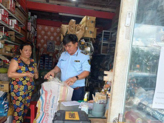 Tây Ninh: Thu giữ nhiều lô hàng hóa không rõ nguồn gốc xuất xứ