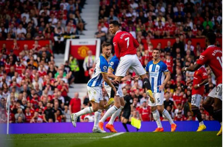 MU thua sốc Brighton dù Ronaldo vào sân thay người&nbsp;hiệp 2