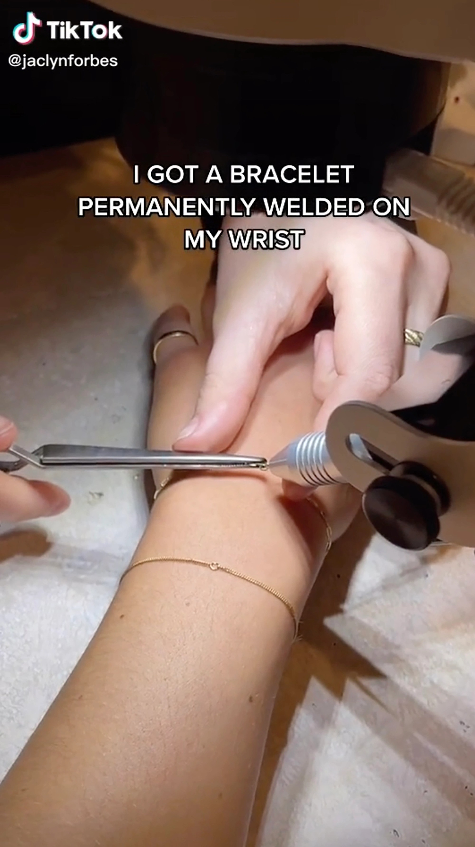 Vòng tay vĩnh viễn là xu hướng đáng quan tâm sắp tới - 4