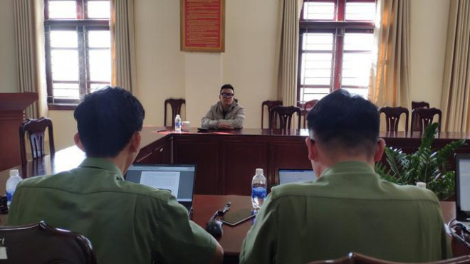 Cơ quan công an đang tiếp tục củng cố hồ sơ để xử lý nghiêm đối với Hoàng Minh theo quy định của pháp luật