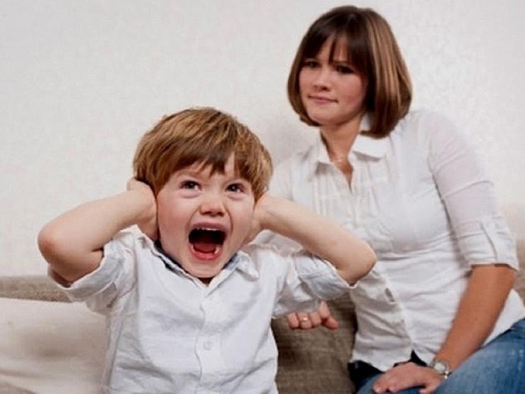 Bạn trẻ - Cuộc sống - Con bướng bỉnh, cha mẹ cần làm gì?