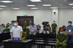 Tin tức trong ngày - Lời khai của các bị cáo về bộ hồ sơ trong vụ án ông Phùng Anh Lê