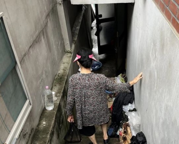 Đây là chỗ thuê trọ của những người nghèo, người thu nhập thấp, người đến Hàn Quốc lao động hay người ngoại tỉnh.
