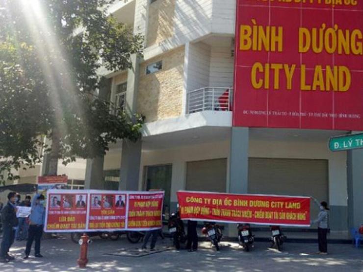 Pháp luật - Cả ngàn người ở Bình Dương cùng tố giác doanh nghiệp bất động sản