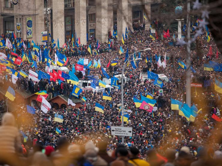 Cuộc khủng hoảng ”bùng nổ” dẫn đến chính biến ở Ukraine