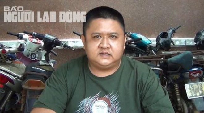 Tiến, Bình,Tân, Khanh (từ trên xuống) tại cơ quan điều tra