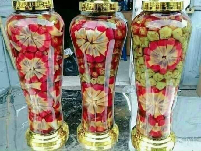 Na ruột đỏ thường được tìm mua để ngâm rượu. Ảnh TG