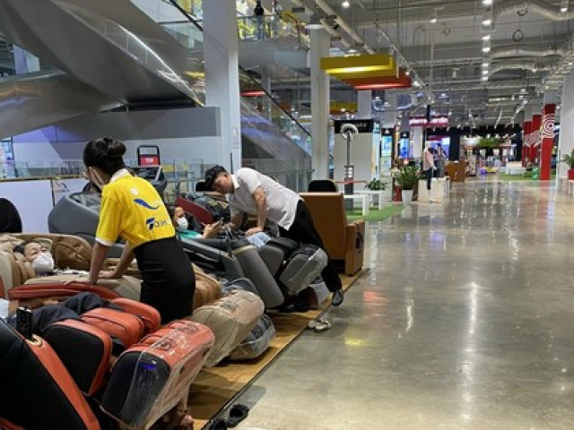 Thị trường - Tiêu dùng - Bán ghế massage không hóa đơn, khai loạn giá: Nhà nước thất thu thuế