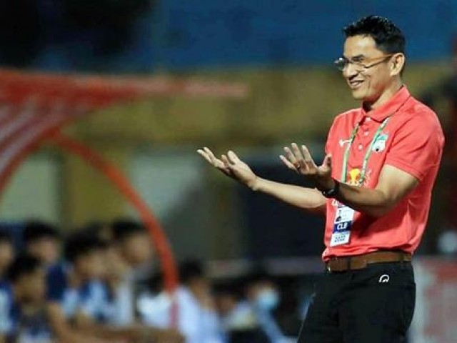 Bóng đá - Lời hẹn của Kiatisak