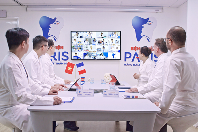 Các chuyên gia của Bệnh viện thường xuyên hội chẩn cùng chi nhánh để đưa ra giải pháp tốt nhất.