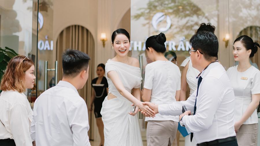 Viện thẩm mỹ Thảo Trần đưa công nghệ Ultraformer III trẻ hóa, nâng cơ da toàn diện từ Hàn Quốc về VN - 6