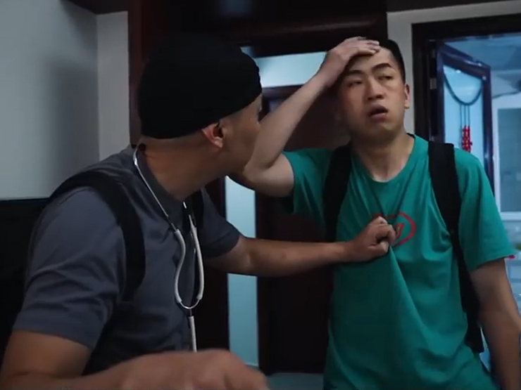 Clip hài hước - Hai tên trộm uống rượu của chủ nhà và cái kết khó đỡ