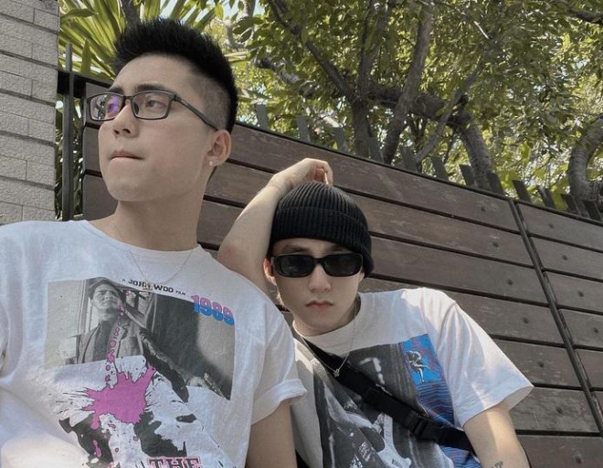 MONO được chú ý ngay khi ra mắt khi là em trai của Sơn Tùng.