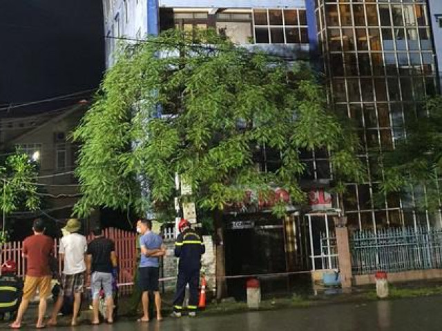 Tin tức trong ngày - Hải Phòng: Tháo dỡ khách sạn Hải Yến sau vụ sập khối nhà 5 tầng