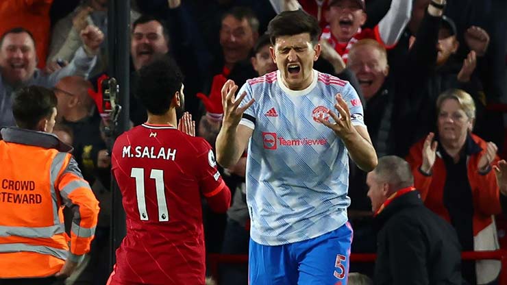 Thẻ đỏ của Nunez có thể khiến Liverpool sẽ đặt Salah vào thế đối đầu Maguire ở trận gặp MU