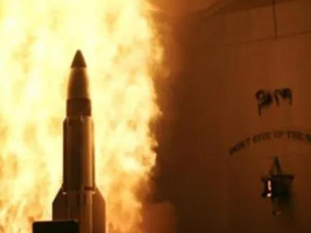 Mỹ ngừng thử tên lửa chống vệ tinh sau cánh đồng mảnh vỡ của Nga