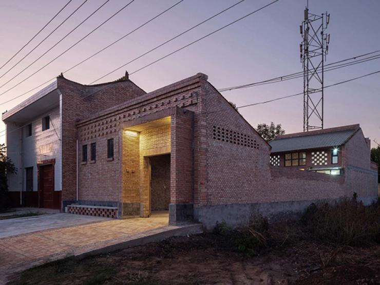 Kinh doanh - Nhà gạch gác lửng ở nông thôn "chiếm sóng" trên báo Mỹ