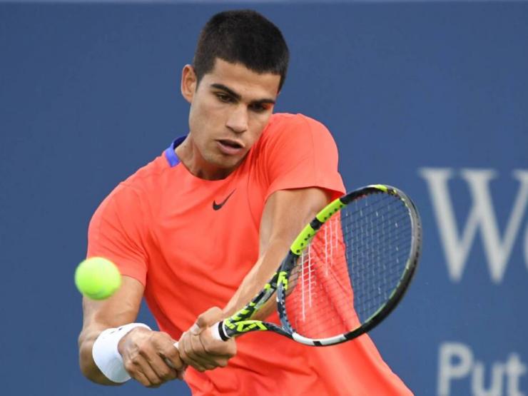 Thể thao - Clip nóng tennis: Kyrgios đánh bóng như đùa, Alcaraz lốp bóng chuẩn từng cm