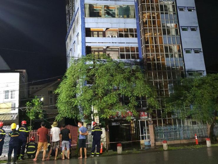 Tin tức trong ngày - Tin tức 24h qua: Tháo dỡ khách sạn 8 tầng ở Hải Phòng sau vụ sập khối nhà 5 tầng