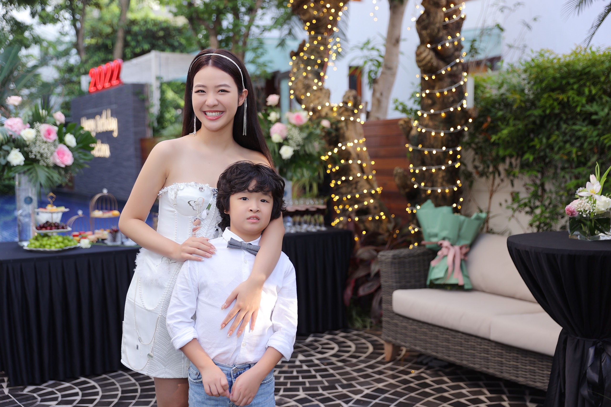 Hot ticktor Victoria Trần chia tay Hà Nội, bắt đầu hành trình mới trên đất Mỹ - 5