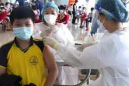 Vụ "ép" trẻ 5-12 tuổi tiêm vaccine Covid-19: Chính quyền Đà Nẵng lên tiếng