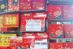 Giá cao, dân thắt chặt chi tiêu, bánh trung thu ế ẩm